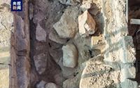 考古新发现！龙门石窟墙壁内首次发现石刻造像