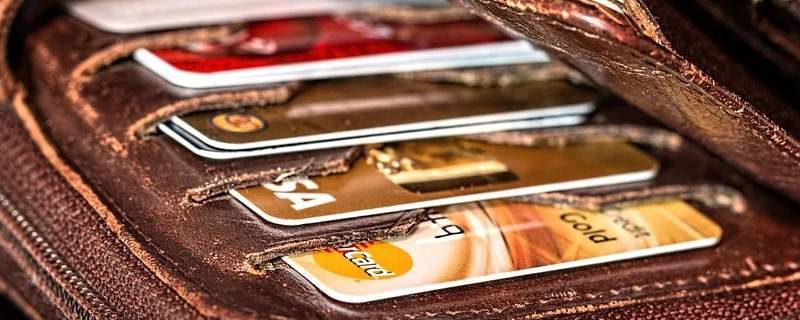 信用卡能向个人付出吗 信用卡能用ATM机取钱吗