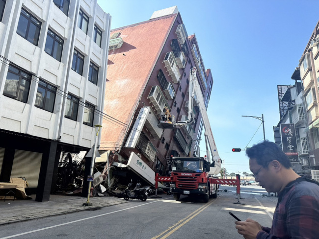 7.3级地震后，台湾花莲县海域再发生6.0级地震！