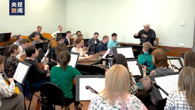 俄罗斯奥西波夫民族乐团随普京访华，奏响中俄文化年序曲